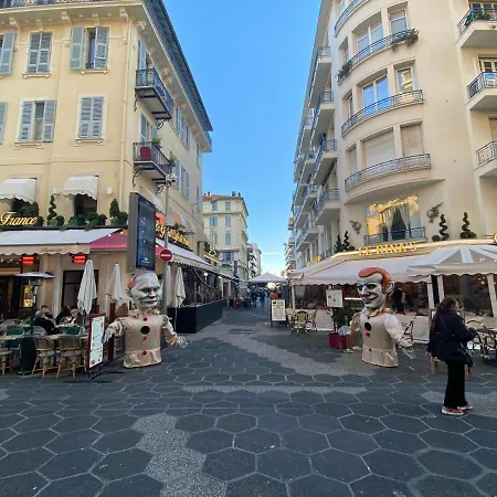 Appartement Heart Of The Center Superb Flat 50 Meters From The Sea *